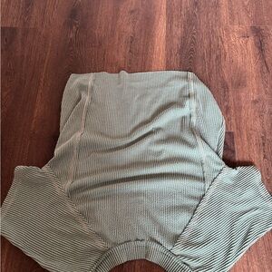 BKE Textured Green Knit Top